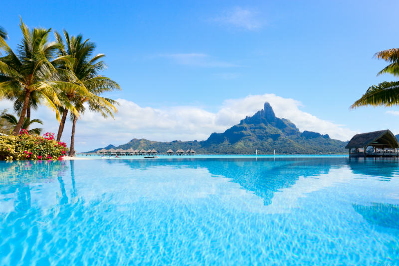 Bora Bora yacht charter